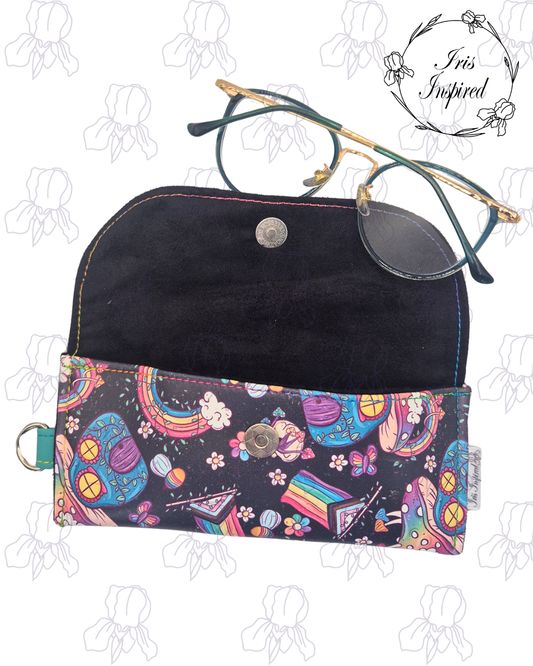 Cottage-core Pride Classic Style Glasses Case