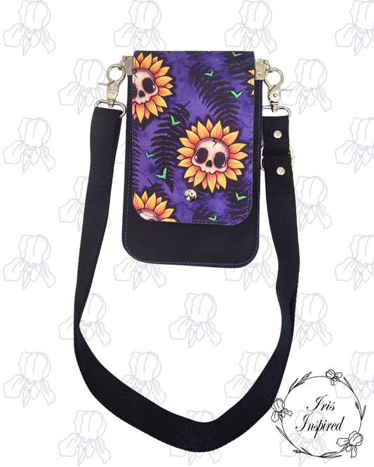 Sunny Skulls Slim Phone Bag
