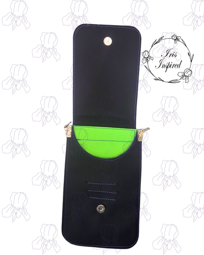 Sunny Skulls Slim Phone Bag