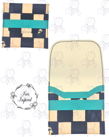 Ghost Check Small Sanitary Pouch)